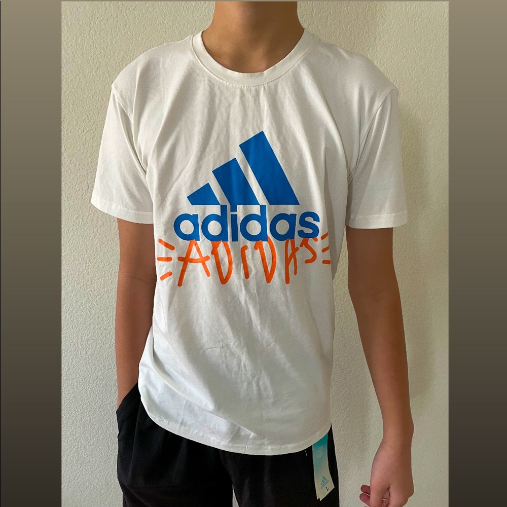Unisex Adidas Shirt Size Small